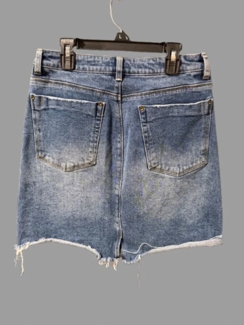 A Loves A Size 29 Medium Wash Denim Mini Skirt Raw Hem Distressed